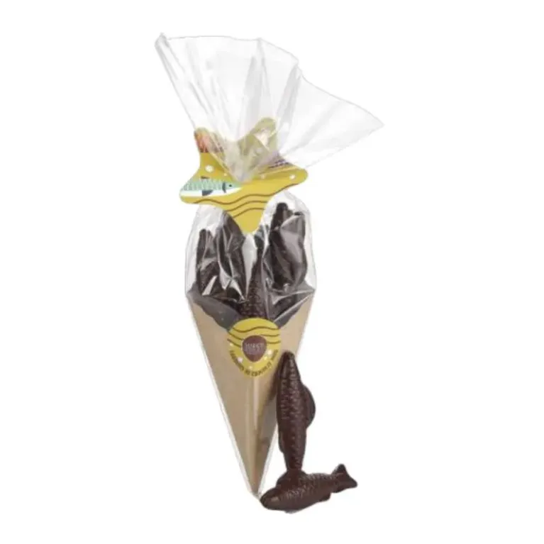 SARDINE AU CHOCOLAT FEUILLETEE CREPES DENTELLES SARDINE AU CHOCOLAT FEUILLETEE CREPES DENTELLES